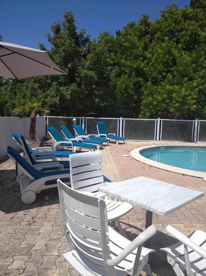 Tempo Hotel Millau Zewnętrze zdjęcie