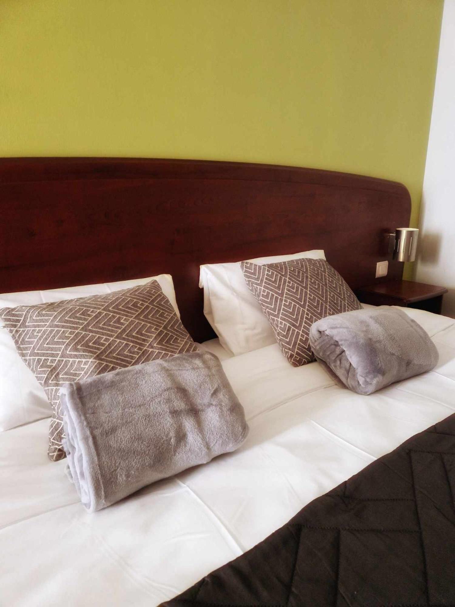 Tempo Hotel Millau Zewnętrze zdjęcie