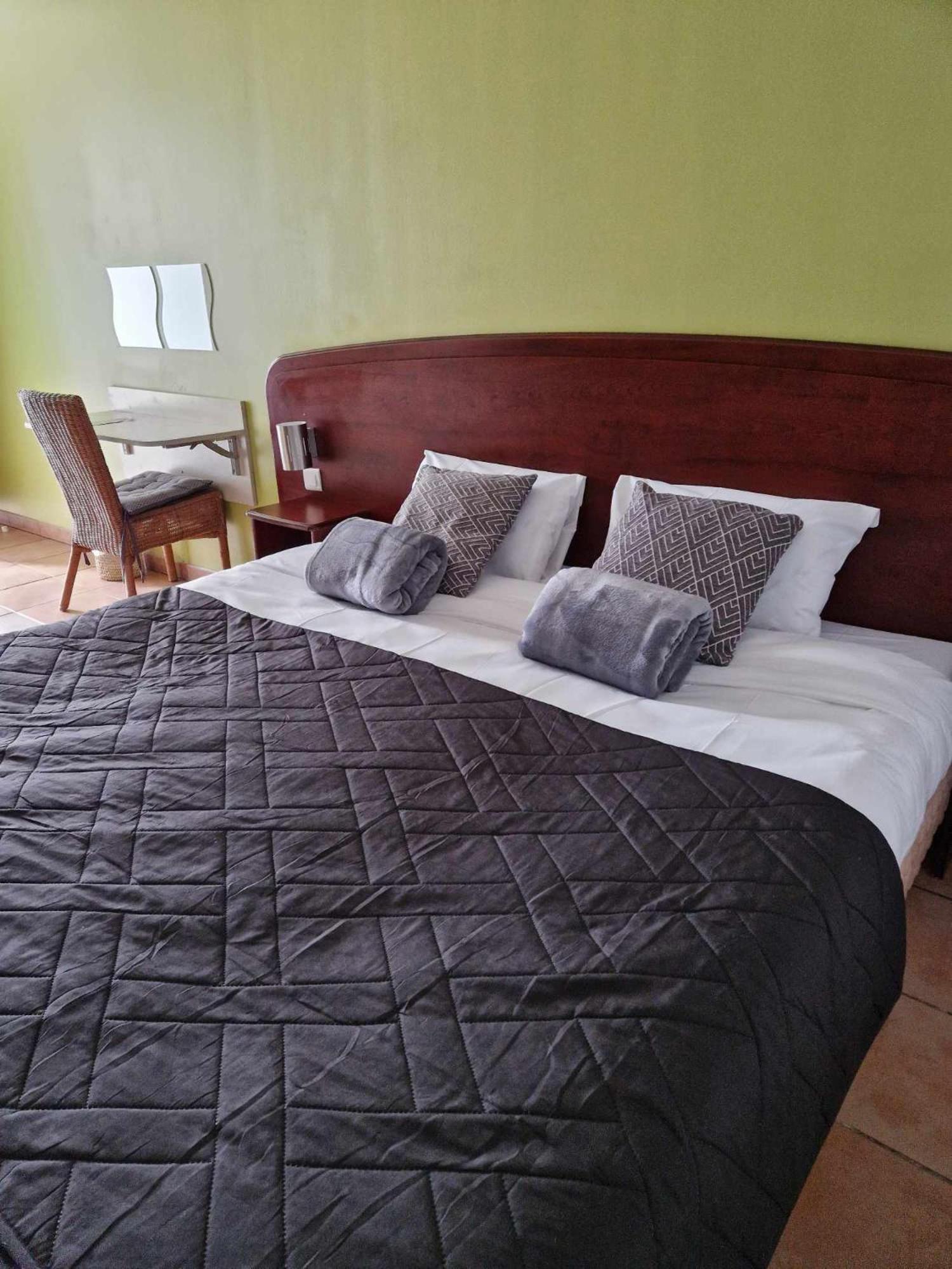 Tempo Hotel Millau Zewnętrze zdjęcie